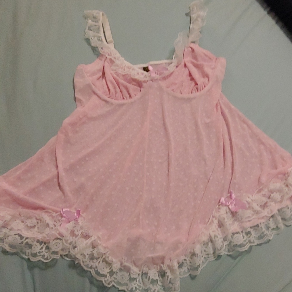 2X Pink and Lace Nightie